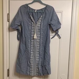 Sonoma Chambray Top with White Stitching
